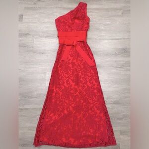 Tadashi Shoji One-Shoulder Evening/Prom Dress Size 6 US in Coral Red Color